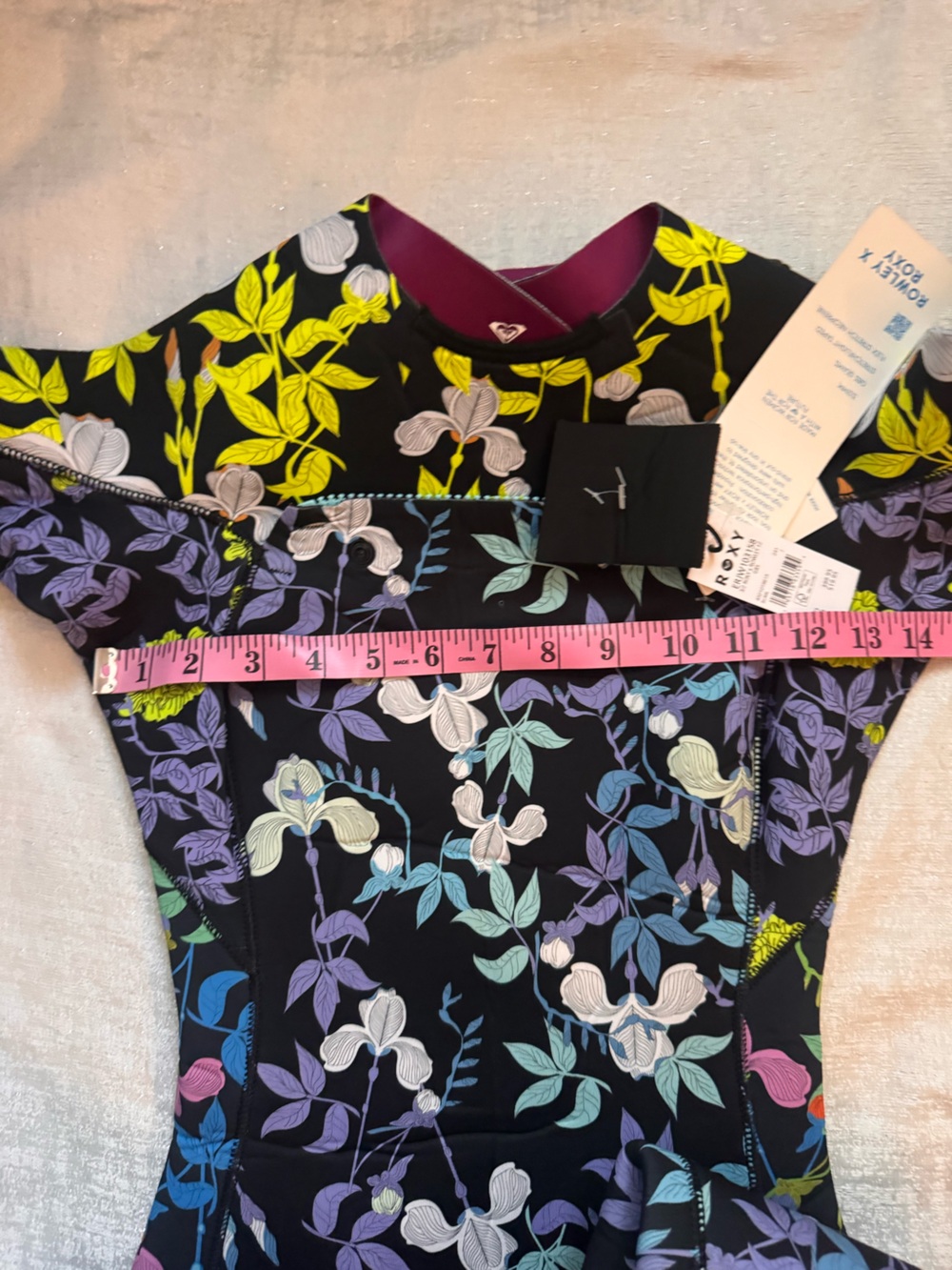 The Roxy x Rowley 3/2 mm Chest Zip Wetsuit, size 2, NWT - Picture 12 of 14